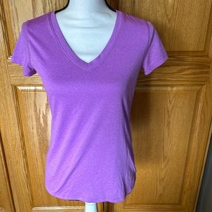Champion Women’s DuoDry V-Neck Shirt, Size XS